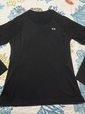 Under Armour Cold Gear Women's Long Sleeve Performance Top